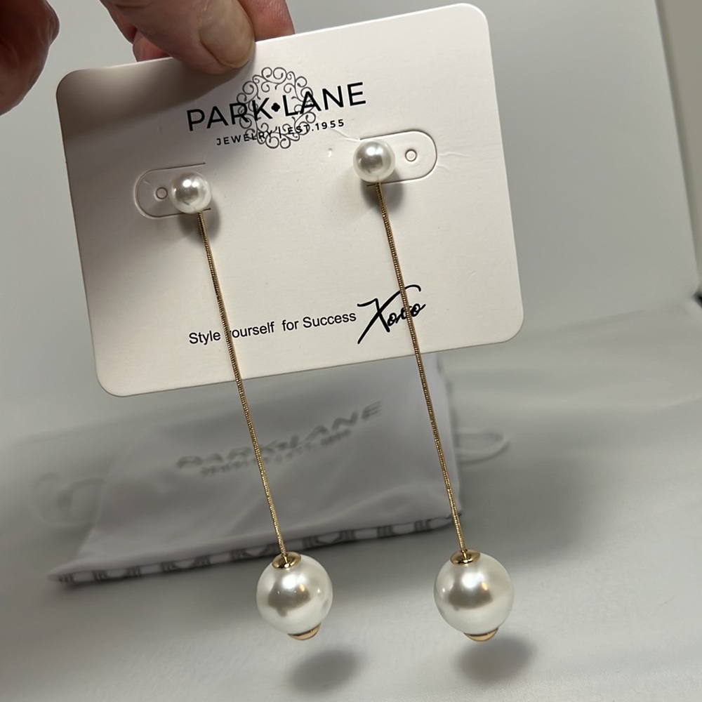 Park Lane Lyla Faux Pearl 2 In One Post & Clutch Earrings 4” Long